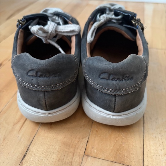 Clarks Shoes Womens 8 W Blue Leather Sneakers Zip Lace Up Casual Walking - Picture 10 of 11